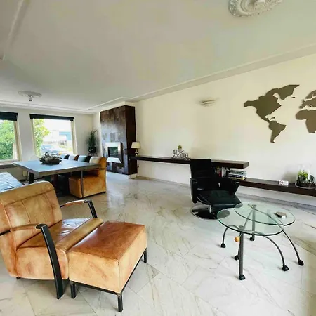 Xxl House With Free Parking & 3 Bedrooms Vila Tilburg