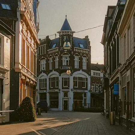 Villa Xxl House With Free Parking & 3 Bedrooms Tilburg