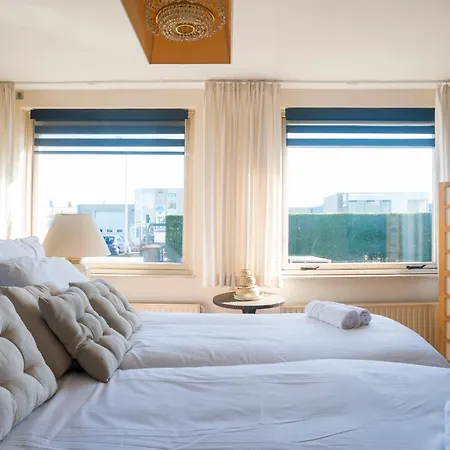 ヴィラ Xxl House With Free Parking & 3 Bedrooms *