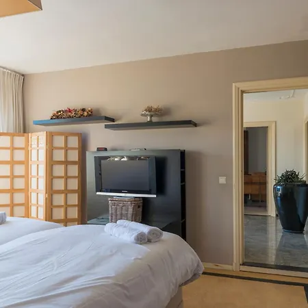 וילה Xxl House With Free Parking & 3 Bedrooms טילבורג