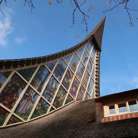 Vila Xxl House With Free Parking & 3 Bedrooms